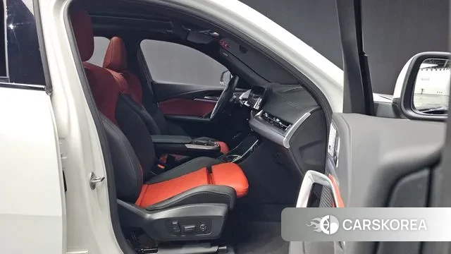 BMW X2 (U10) 2025 Белый из Кореи, фото 2