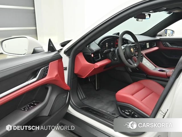 Porsche Taycan 2022 Серебристо-серый из Кореи, фото 2