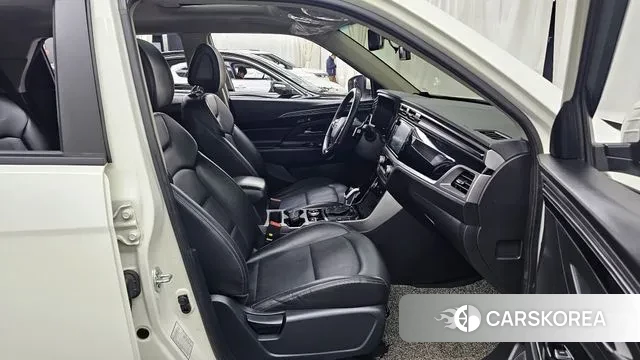 Ssangyong Beautiful Korando 2021 Белый из Кореи, фото 2