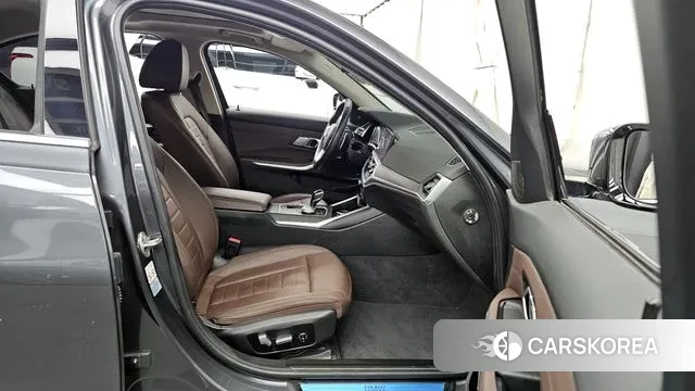 BMW 3 Series (G20) 2020 Серый из Кореи, фото 2