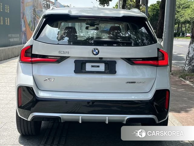 BMW X1 2025 Белый из Китая, фото 2