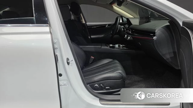 Genesis G80 (RG3) 2021 Белый из Кореи, фото 2
