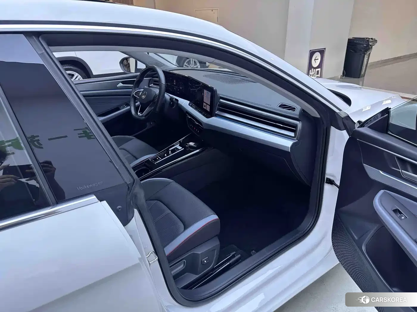Volkswagen Lamando 2022 Белый из Китая, фото 2