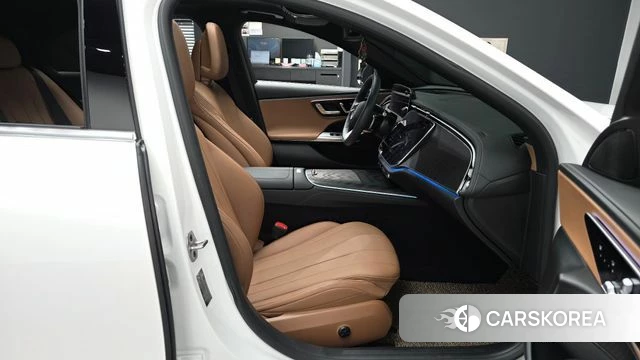Mercedes-Benz E-Class W214 2025 Белый из Кореи, фото 2