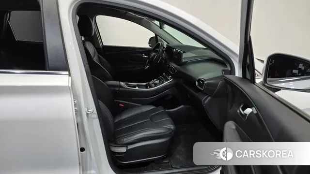 Hyundai The New Santa Fe 2023 Белый из Кореи, фото 2