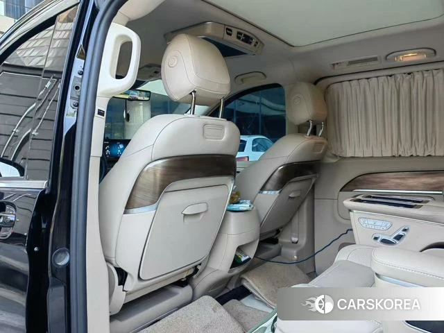 Mercedes-Benz V-class 2023 Черный из Китая, фото 2