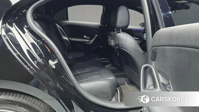 Mercedes-Benz A-Class W177 2021 Черный из Кореи, фото 2