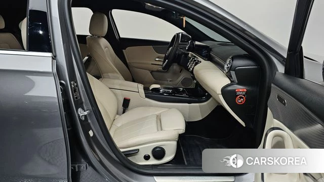 Mercedes-Benz A-Class W177 2021 Серый из Кореи, фото 2