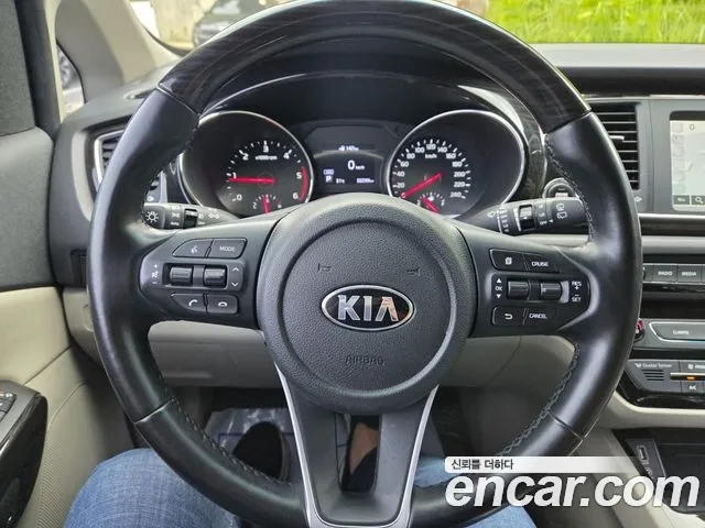 Kia The New Carnival 2018 Серый из Кореи, фото 2