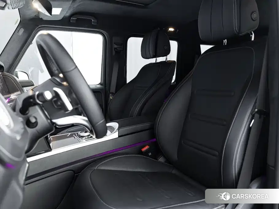 Mercedes-Benz G-Class 2025 Silver/gray из Китая, фото 2