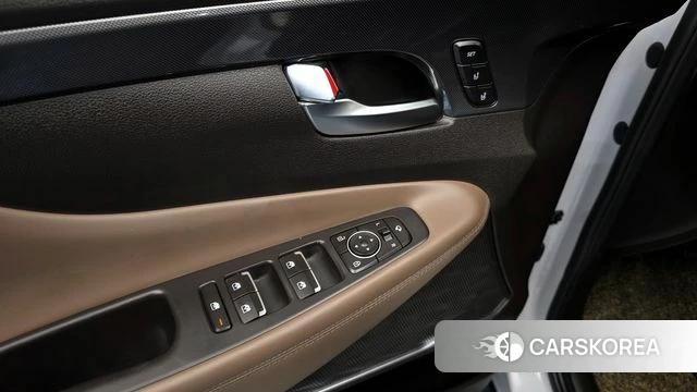 Hyundai The New Santa Fe 2021 Белый из Кореи, фото 2