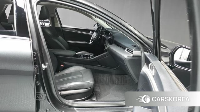 Kia K5 3rd generation 2023 Серый из Кореи, фото 2