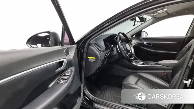 Hyundai Sonata (DN8) 2020 Черный из Кореи, фото 2