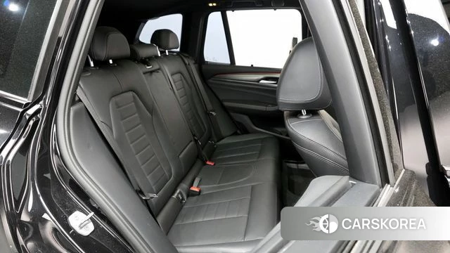 BMW X3 (G01) 2023 Черный из Кореи, фото 2