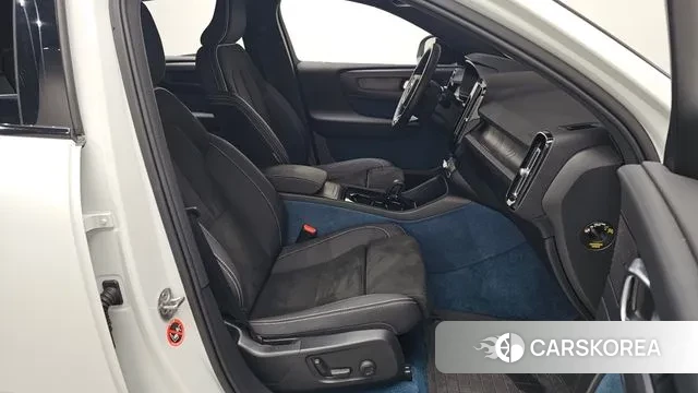 Volvo C40 Richards 2022 Белый из Кореи, фото 2