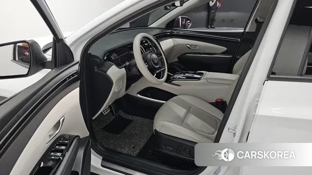 Hyundai Tucson (NX4) 2022 Белый из Кореи, фото 2