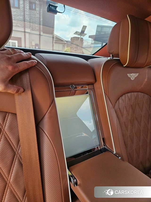 Bentley Mulshan 2018 Жемчужный цвет из Кореи, фото 2