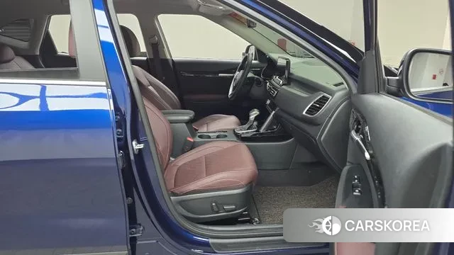 Kia Seltos 2021 Синий из Кореи, фото 2