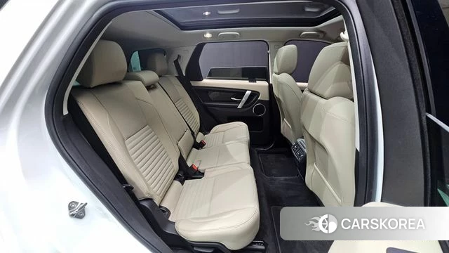 Land Rover Discovery Sports 2nd Generation 2025 Белый из Кореи, фото 2