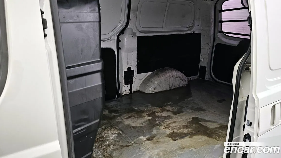 Hyundai The New Grand Starex 2018 Белый из Кореи, фото 2