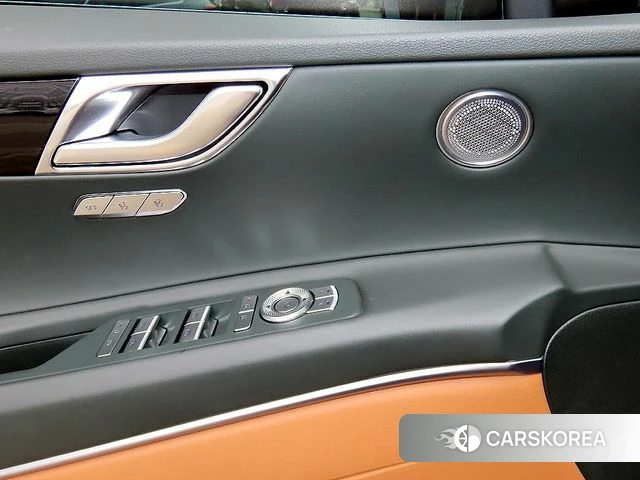 Genesis GV80 2024 Черный из Кореи, фото 2