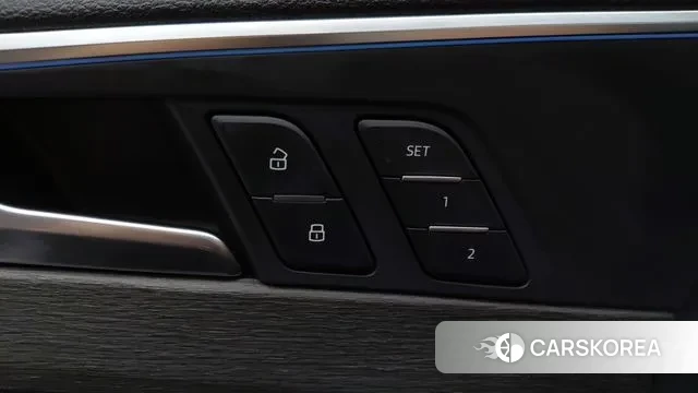 Audi A4 (B9) 2019 Черный из Кореи, фото 2