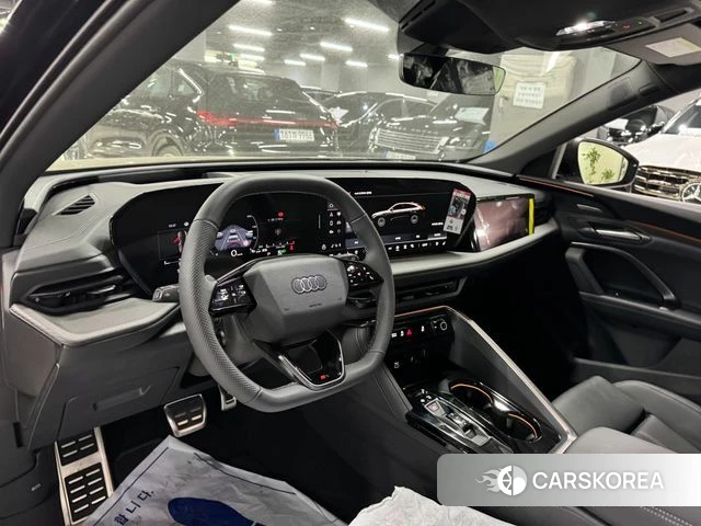 Audi Q5 (80A) 2025 Черный из Кореи, фото 2