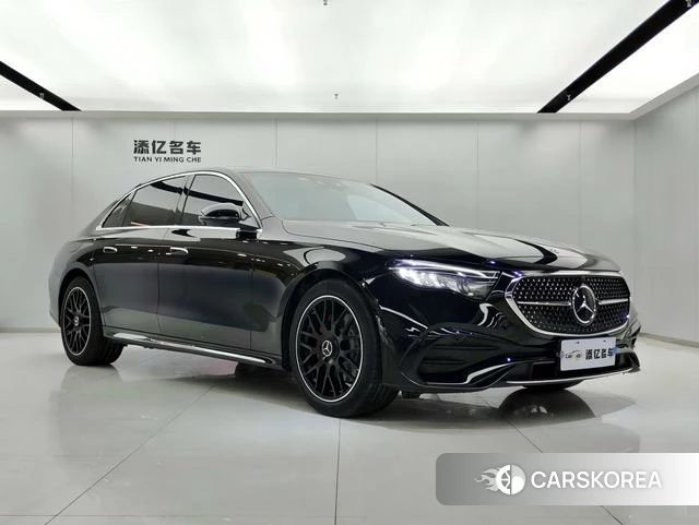 Mercedes-Benz E-class 2024 Черный из Китая, фото 2