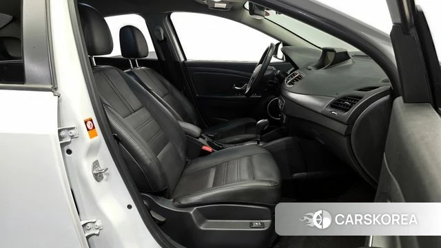 Renault Korea (Samsung) SM3 Neo 2019 Белый из Кореи, фото 2
