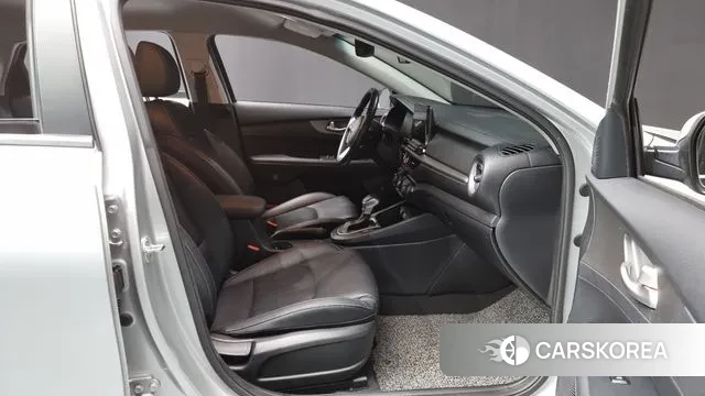 Kia Come New K3 2018 Серебряный из Кореи, фото 2