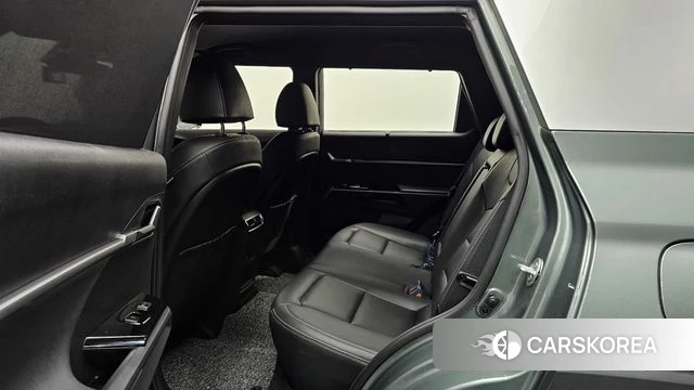 Ssangyong Torres 2022 Темно-зеленый из Кореи, фото 2