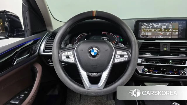 BMW X3 (G01) 2021 Черный из Кореи, фото 2