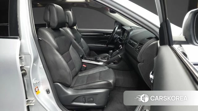 Renault Korea (Samsung) QM6 2019 Серебряный из Кореи, фото 2