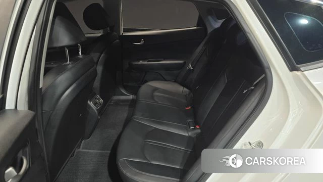 Kia The New K5 2nd generation 2018 Белый из Кореи, фото 2