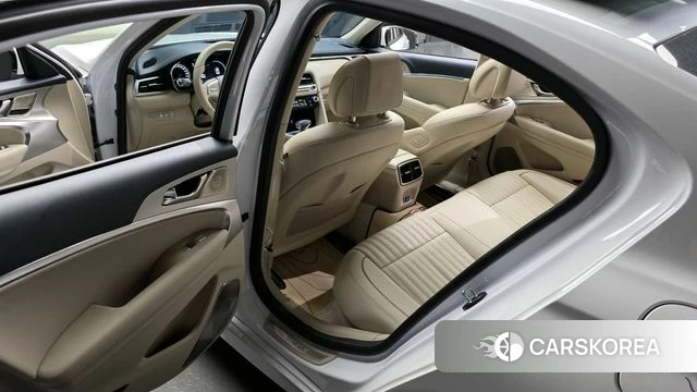 Genesis The New G70 2024 Белый из Кореи, фото 2