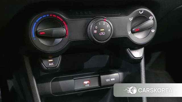 Kia Morning Urban (JA) 2022 Серебристо-серый из Кореи, фото 2