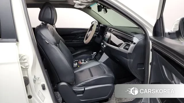 Ssangyong Beautiful Korando 2022 Белый из Кореи, фото 2