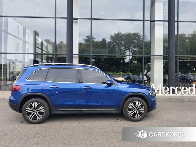 Mercedes-Benz GLB 2025 Синий из Китая, фото 2