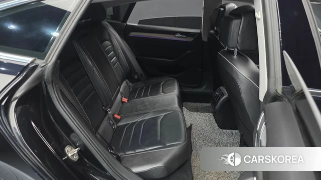 Volkswagen Arteon 2019 Черный из Кореи, фото 2