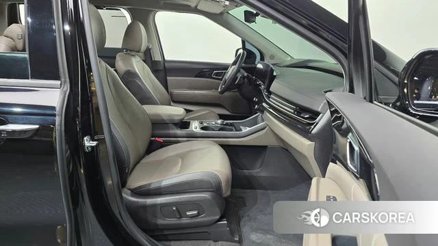 Kia The New Carnival 4th Generation 2024 Черный из Кореи, фото 2