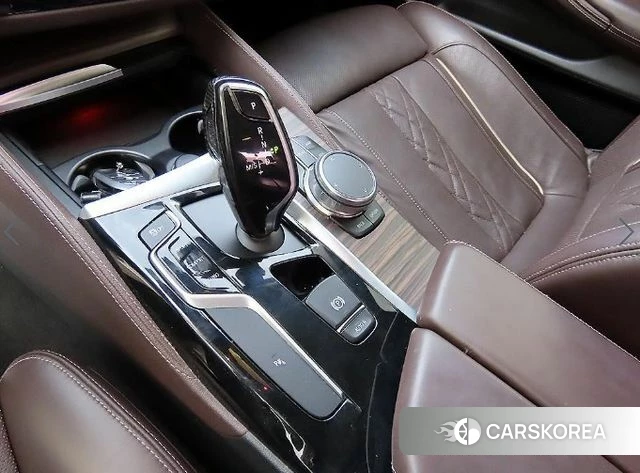 BMW 5 Series (G30) 2018 Синий из Кореи, фото 2