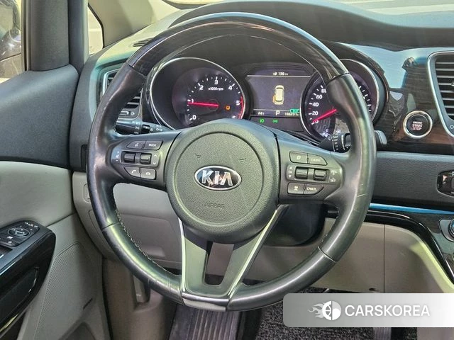 Kia The New Carnival id 4331400 из Кореи 2