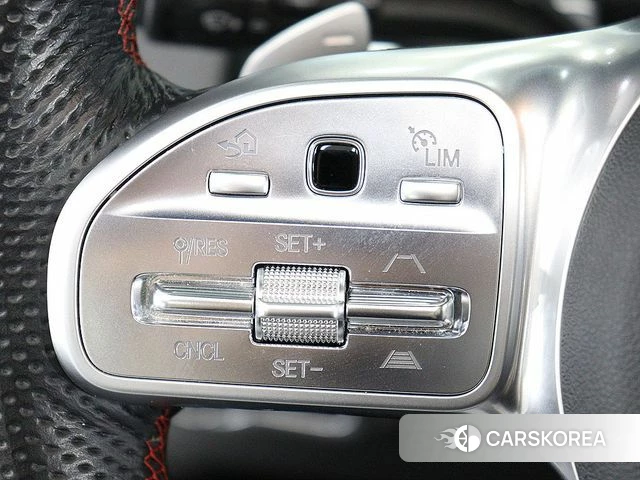Mercedes-Benz GLB-Class X247 2023 Белый из Кореи, фото 2