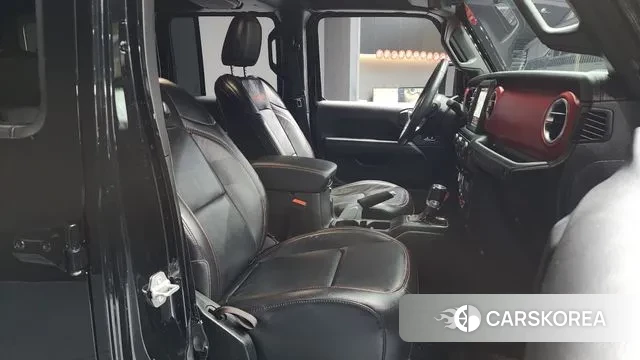 Jeep Wrangler (JL) 2021 Черный из Кореи, фото 2