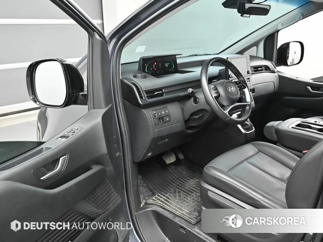 Hyundai Staria 2024 Серый из Кореи, фото 2