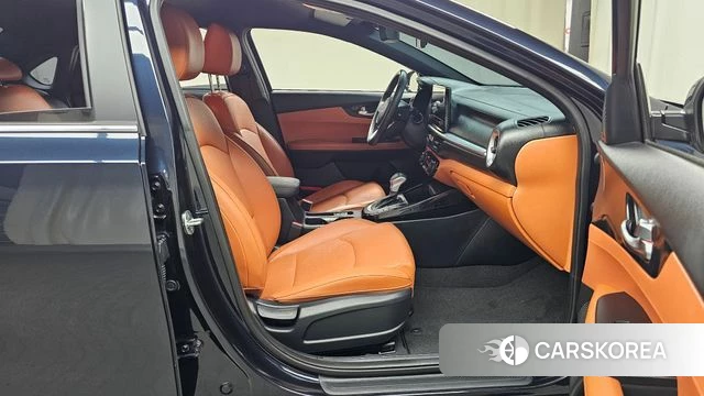 Kia The New K3 2nd generation 2022 Синий из Кореи, фото 2