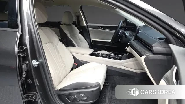 Kia The New K5 3rd generation 2025 Серый из Кореи, фото 2