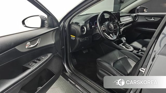 Kia Come New K3 2019 Серый из Кореи, фото 2
