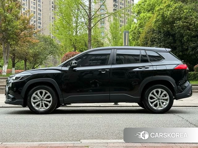 Toyota Fenglanda 2023 Черный из Китая, фото 2