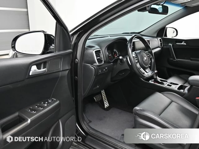 Kia Sportage The Bold 2021 Черный из Кореи, фото 2